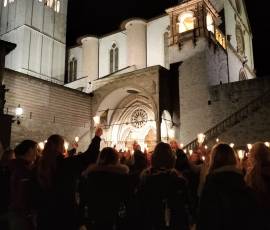 Lichtergebet vor San Francesco